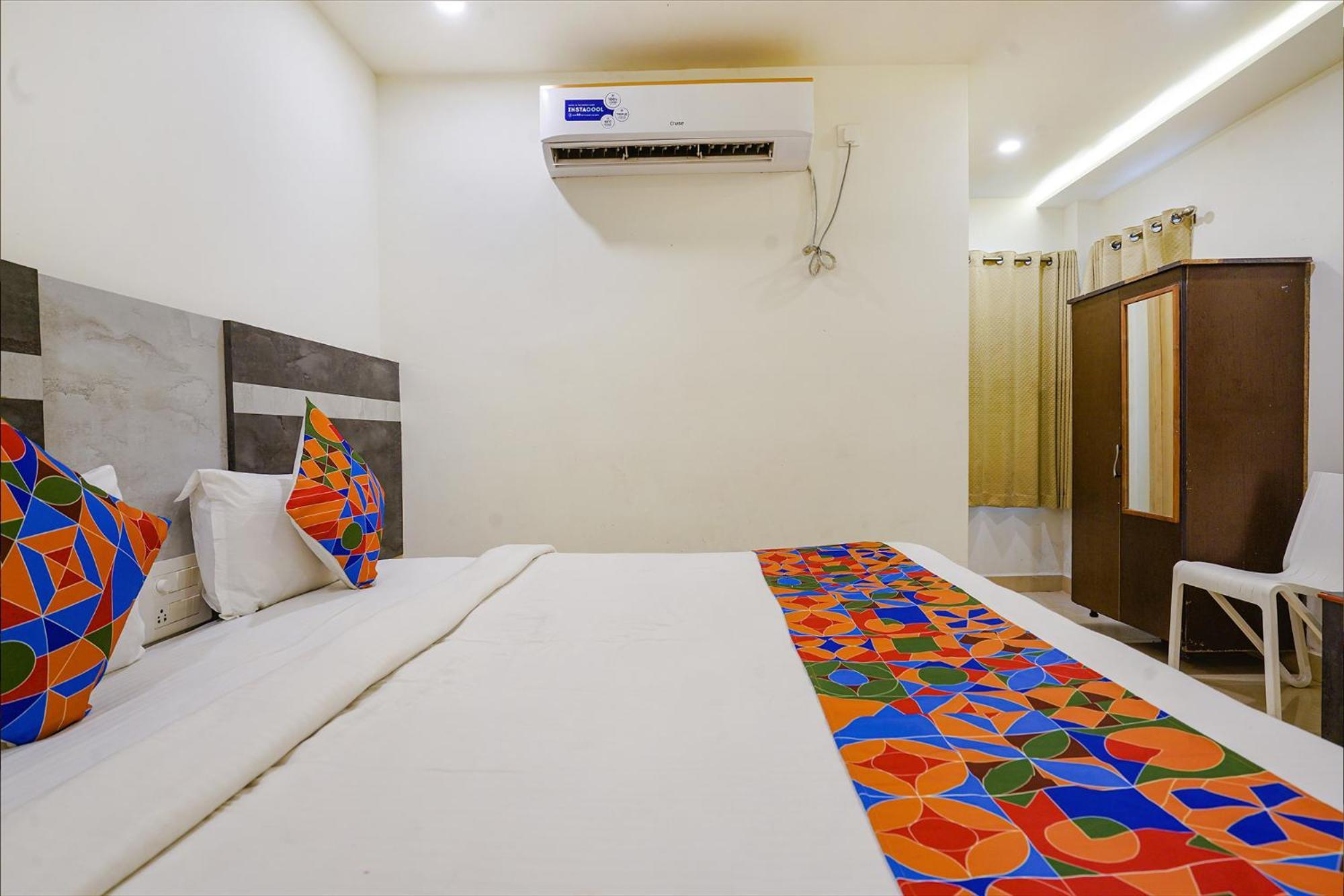 Fabhotel Ambika Elite Buckinghampet ภายนอก รูปภาพ