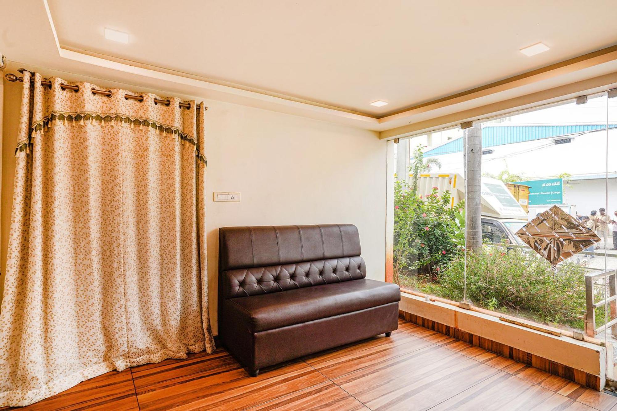 Fabhotel Ambika Elite Buckinghampet ภายนอก รูปภาพ
